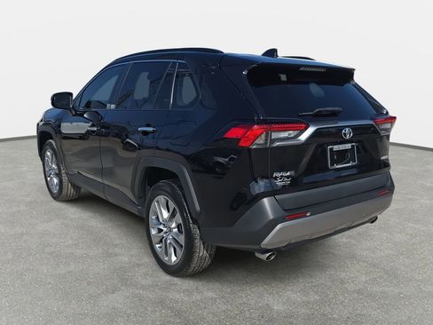 Used 2022 Toyota RAV4 Limited w/ Limited Grade Weather Package image 7