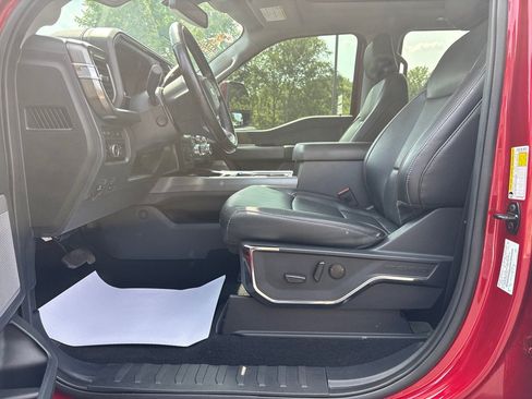 Used 2023 Ford F250 Lariat w/ Sport Appearance Package AWD/4WD image 12