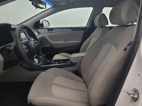 Used 2016 Hyundai Sonata SE FWD image 17