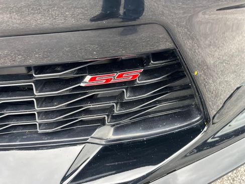 Used 2017 Chevrolet Camaro SS image 28