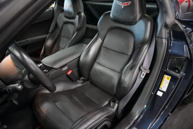 Used 2013 Chevrolet Corvette Grand Sport w/ 3LT Preferred Equipment Group RWD image 4