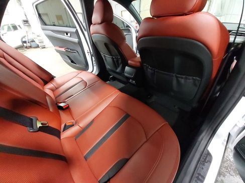 Used 2024 Kia K5 GT-Line w/ GT-Line Premium Package image 11