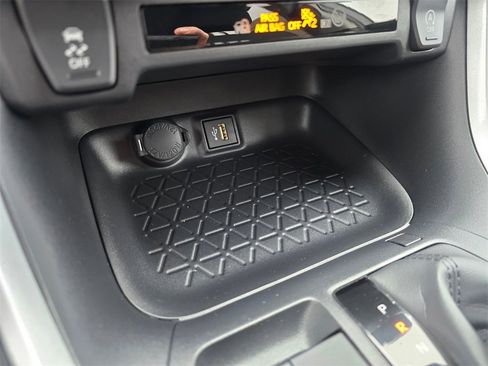 New 2025 Toyota RAV4 LE image 32