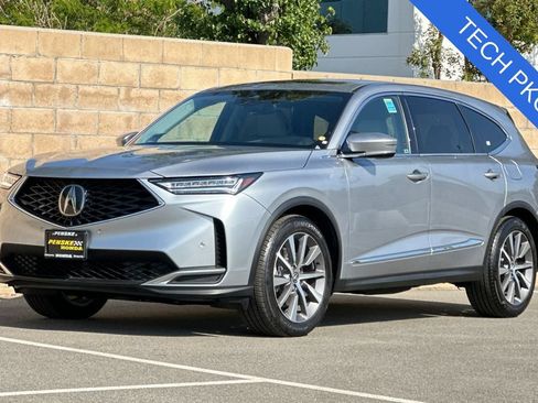 Used 2025 Acura MDX FWD w/ Technology Package image 8
