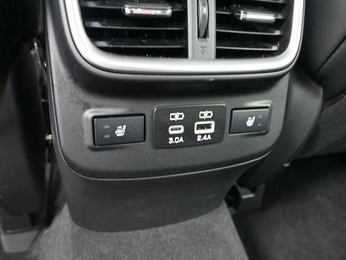 Used 2025 Subaru Outback Touring XT image 25