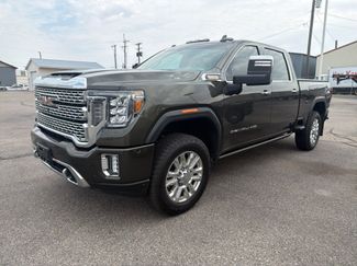 Used 2023 GMC Sierra 2500 Denali w/ Denali Ultimate Package AWD/4WD video 1