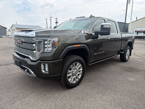 Used 2023 GMC Sierra 2500 Denali w/ Denali Ultimate Package AWD/4WD image 1