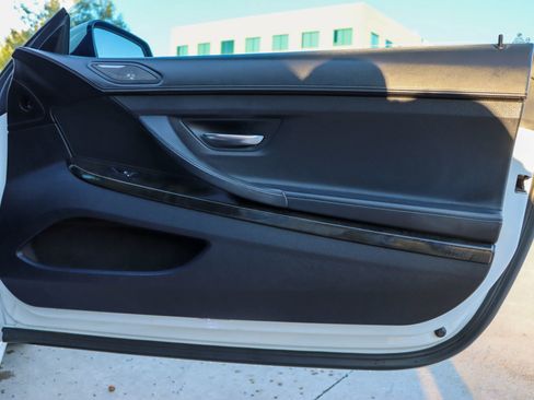 Used 2016 BMW 640i Coupe image 10