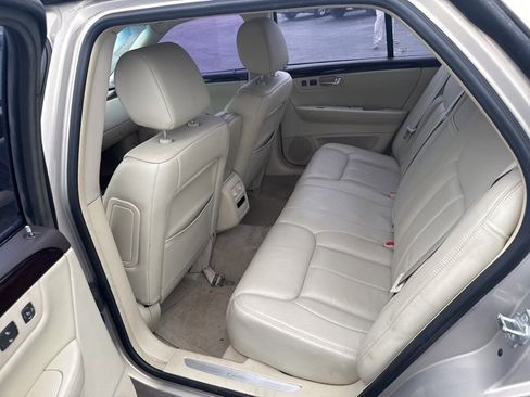 Used 2008 Cadillac DTS image 11