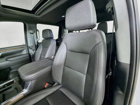 Used 2023 Chevrolet Silverado 1500 LT Trail Boss w/ Convenience Package II AWD/4WD image 12