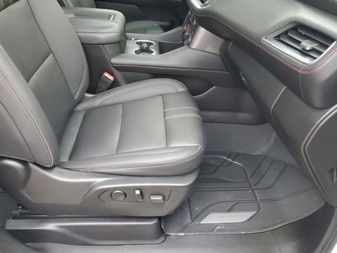 Used 2023 Chevrolet Suburban RST image 16