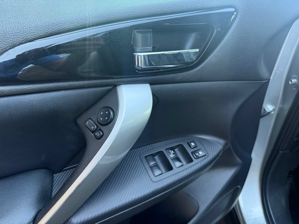 Used 2024 Mitsubishi Eclipse Cross SE AWD/4WD image 20