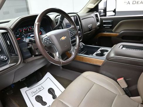 Used 2018 Chevrolet Silverado 3500 LTZ w/ Duramax Plus Package image 18