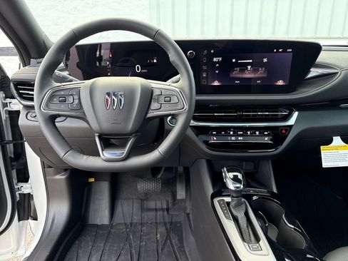 New 2026 Buick Envista Avenir image 31