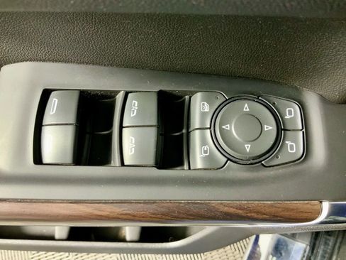 Used 2022 GMC Sierra 1500 SLT w/ SLT Premium Package image 20