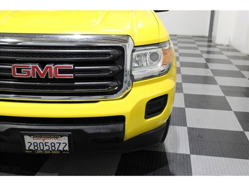 Used 2020 GMC Canyon W/T w/ Convenience Package image 8