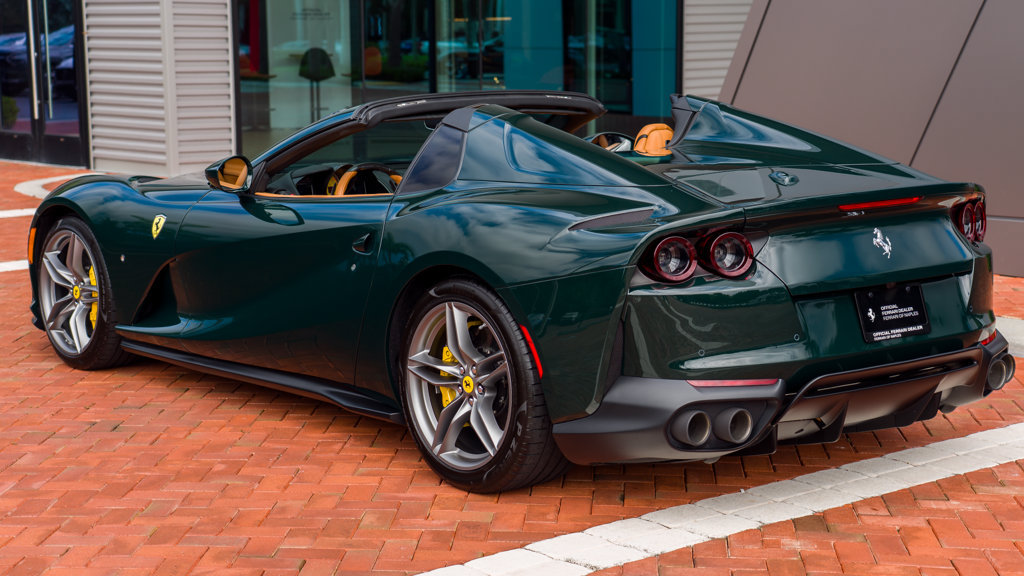 Used 2022 Ferrari 812 GTS RWD image 5