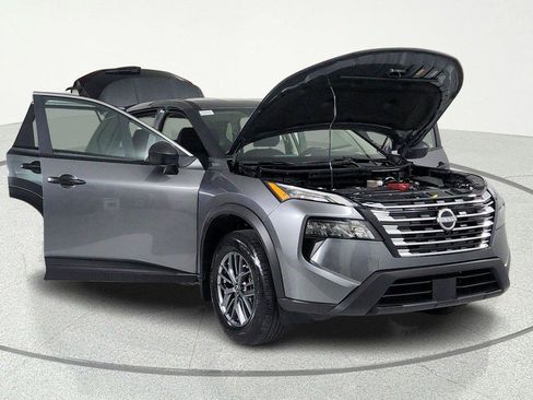 Certified 2026 Nissan Rogue S AWD/4WD image 7