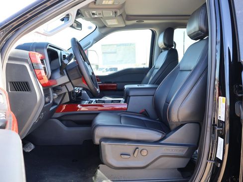 New 2025 Ford F250 Lariat w/ Lariat Ultimate Package AWD/4WD image 20