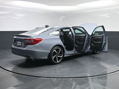 Used 2021 Honda Accord Sport image 23