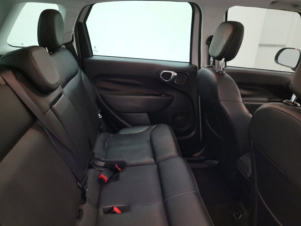 Used 2019 FIAT 500L Lounge FWD image 19