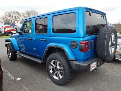 Used 2022 Jeep Wrangler Unlimited Sahara w/ LED Lighting Group image 9