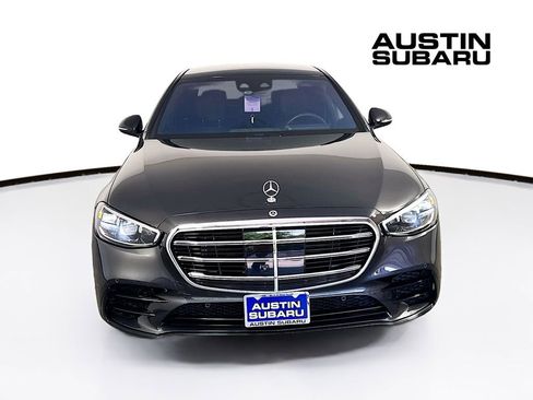 Used 2021 Mercedes-Benz S 580 4MATIC Sedan image 2