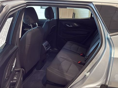 Used 2023 GMC Terrain SLE w/ Driver Convenience Package AWD/4WD image 19