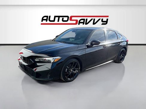 Used 2025 Honda Civic Sport image 3