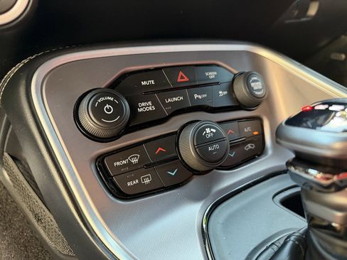 Used 2021 Dodge Challenger R/T Scat Pack image 25