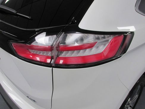 New 2024 Ford Edge SEL w/ Convenience Package image 10