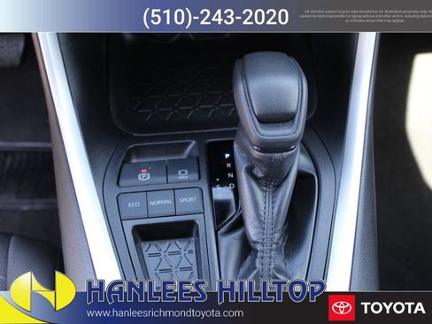Used 2024 Toyota RAV4 XLE image 19