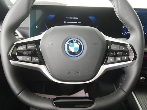 Certified 2025 BMW i4 eDrive40 w/ Premium Package image 21