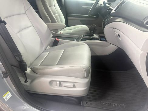 Used 2016 Honda Pilot EX-L image 10