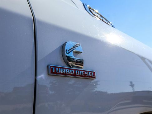 Used 2024 RAM 3500 SLT w/ Quick Order Package 2YG SLT image 14