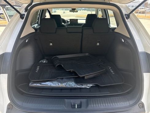 Certified 2025 Honda HR-V LX image 26