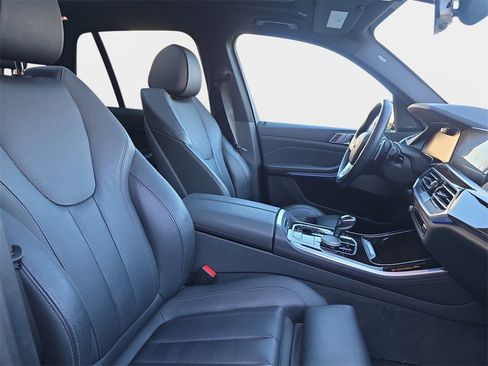 Used 2019 BMW X5 xDrive40i image 12