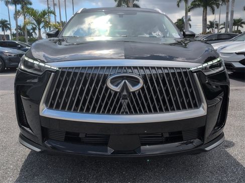 New 2026 INFINITI QX60 Luxe w/ Family Package image 3