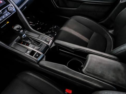 Used 2020 Honda Civic Sport image 22