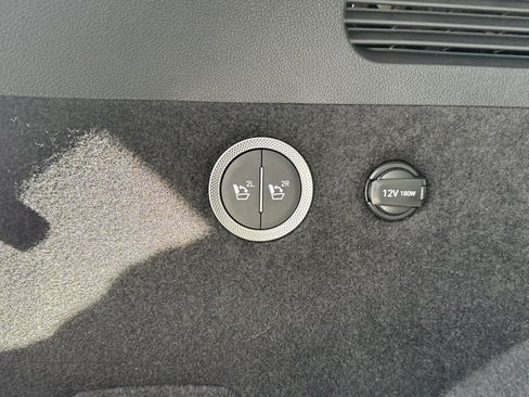 Used 2024 Genesis GV80 3.5T w/ Prestige Package image 9