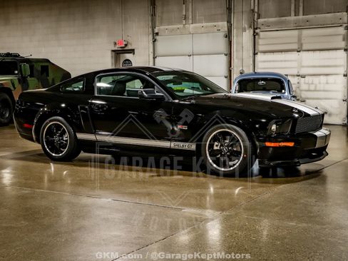 Used 2007 Ford Mustang GT Premium RWD image 11