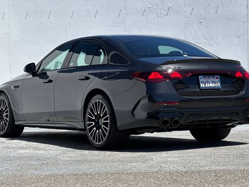 Used 2026 Mercedes-Benz E 53 AMG e 4MATIC Sedan image 5