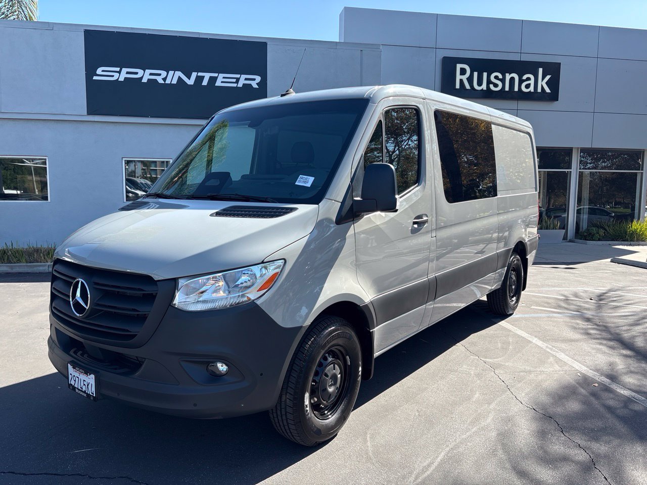 Certified 2025 Mercedes-Benz Sprinter 2500 image 1