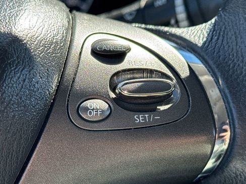 Used 2019 Nissan Murano SV image 33