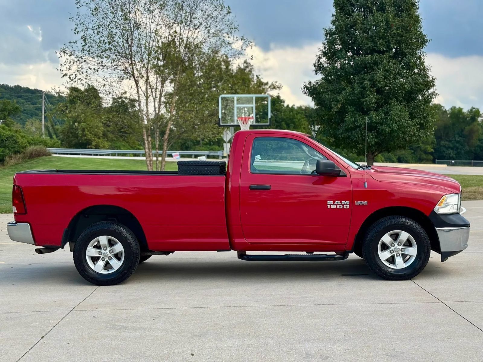 Used 2013 RAM 1500 Tradesman w/ PWR & Remote Entry Group AWD/4WD image 4