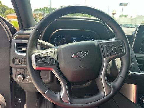 Used 2024 Chevrolet Tahoe Z71 AWD/4WD image 13
