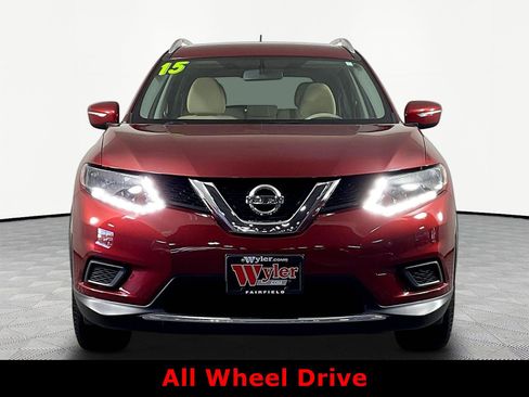 Used 2015 Nissan Rogue SV AWD/4WD image 2
