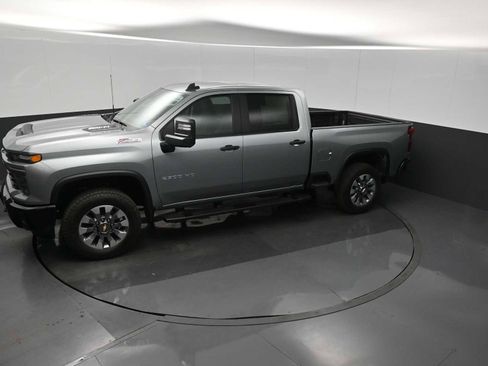 New 2026 Chevrolet Silverado 2500 Custom w/ Custom Convenience Package image 13