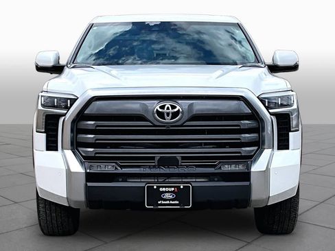 Used 2023 Toyota Tundra Limited AWD/4WD image 4