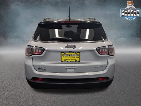 Used 2024 Jeep Compass Limited image 5